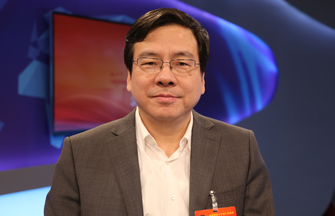 全國政協(xié)委員、湖南省政協(xié)副主席張?。杭ぐl(fā)民營經(jīng)濟(jì)發(fā)展新動能