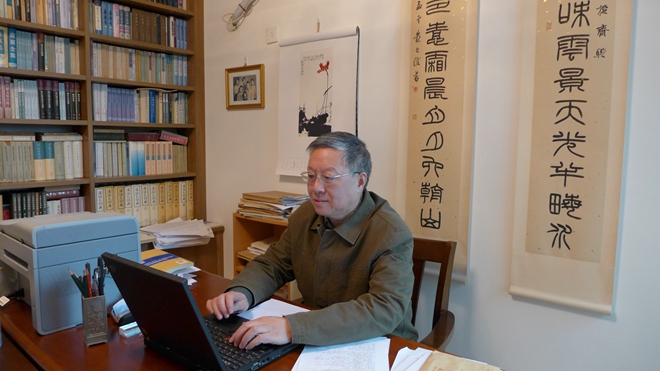 南京大學人文社會科學資深教授莫礪鋒。受訪者供圖